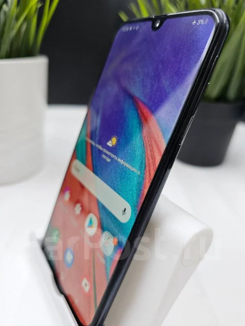 Samsung Galaxy A40. �/�, 64 ��, �����, 3G, 4G LTE, 5G ����