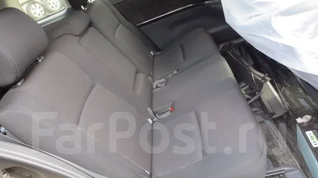 Toyota Isis. ZGM10, 2ZRFAE ����