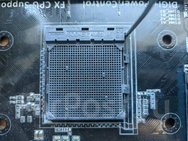 Socket AM3+ ����