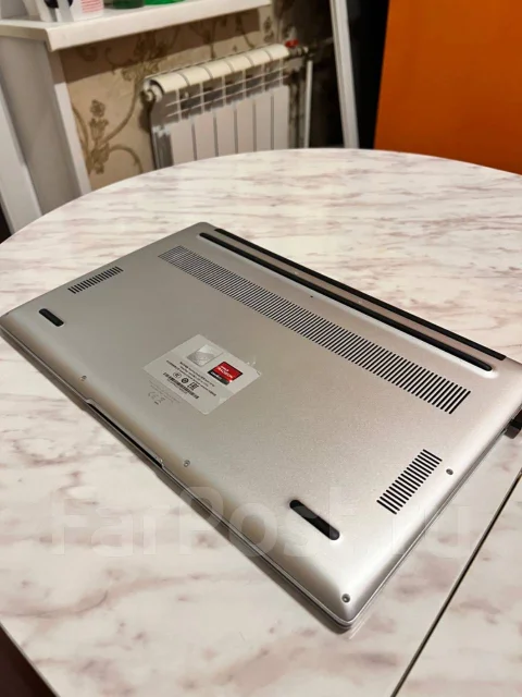Huawei MateBook D 15 BOM-WFQ9. 15.6", 2,1����, ��� 16 ��, WiFi: 1, Bluetooth: 1, ����������� �� 16��. ����