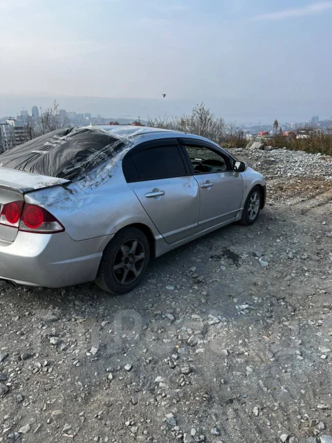 Honda Civic. �������, ��������, 1.8 (140��.�.), ������, 203 000����. �� ����