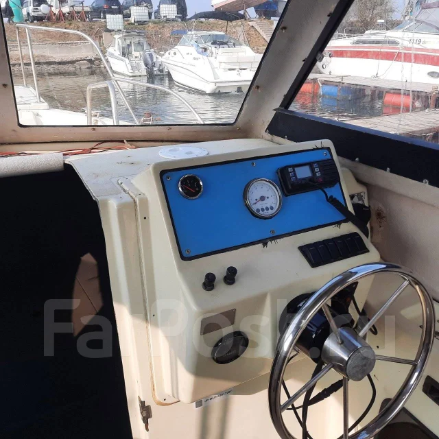 Nissan. 1996 ���, ����� 9��., ��������� ���������, 250��.�., ������ ����