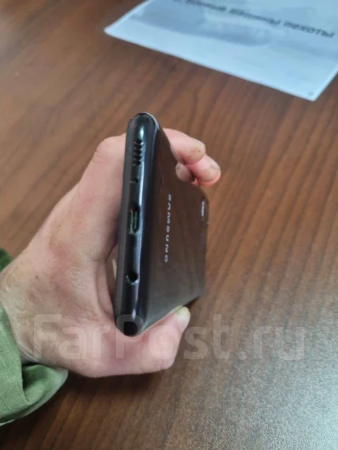 Samsung Galaxy M31. �/�, 128 ��, ������, 3G, 4G LTE, Dual-SIM, NFC ����
