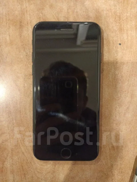 Apple iPhone 7. �/�, 32 ��, ������, 3G, 4G LTE ����