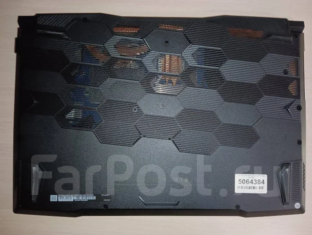 MSI Katana GF76. 17.3", ��� 16 ��, ���� 512���, WiFi: 1, Bluetooth: 1 ����