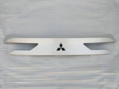    Mitsubishi Outlander 10.2021 - . . 5817A323ZZ GN0W,  5817A323ZZ 