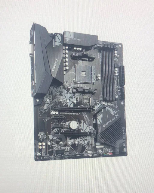 AMD B550 ����