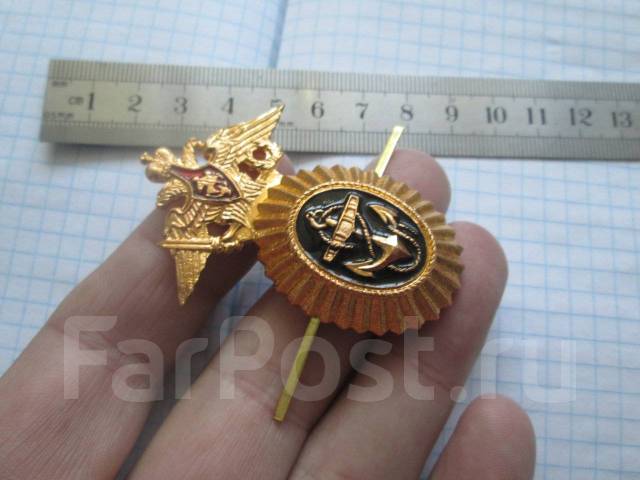 Кокарда ВМФ РФ. орех с орлом. новый, в наличии. Цена: 90₽ во Владивостоке