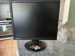 LG. 17", ���������� �� (LCD, LED, QLED) ����