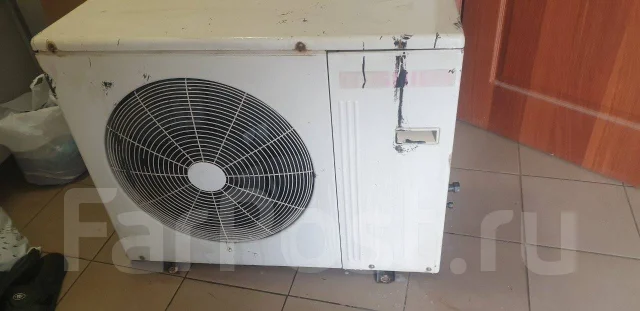 Hisense. 100��&sup2; ����