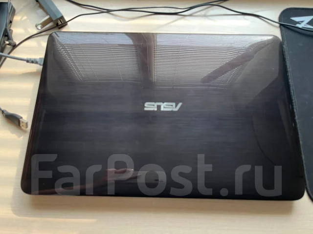 Asus VivoBook X556UQ. 15.6", 2,3����, ��� 16 ��, ���� 500���, ����������� �� 3��. ����