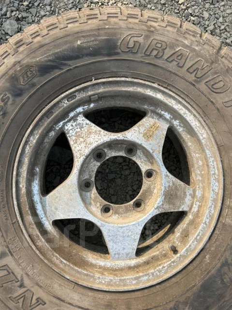 Beneventi RR5. 6.5x15", 6x139.7, ET30 ����
