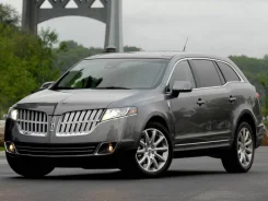 Lincoln MKT ����