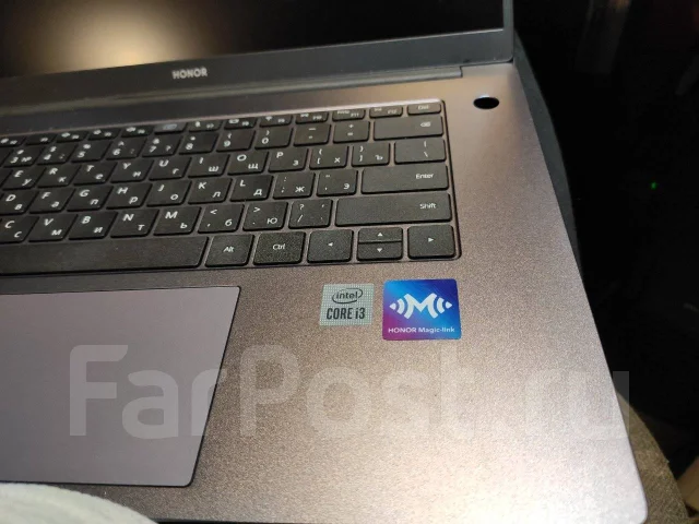 Honor MagicBook X 15. 15.4" ����