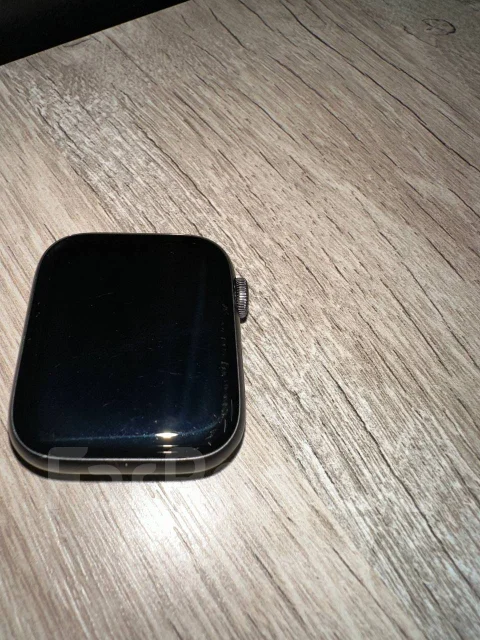 Apple Watch Series 4 Nike+. GPS, NFC ����