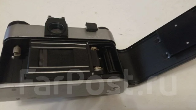 ����� ����