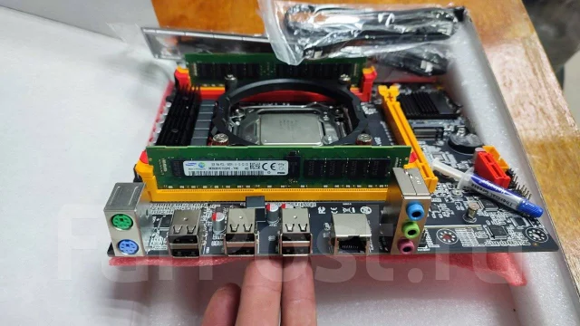 LGA2011 ����