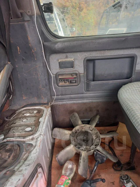 Toyota Hiace. LH119, 3L ����
