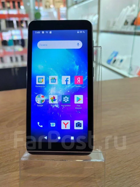 ZTE Blade L8. �/�, 32 ��, ����� ����