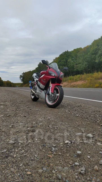 Yamaha R1. 1 000����. ��., ��������, ���������, ������ �� �� ����