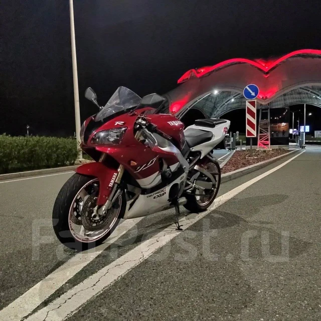 Yamaha R1. 1 000����. ��., ��������, ���������, ������ �� �� ����