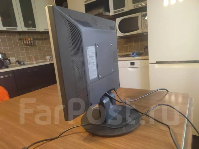 LG. 17" ����