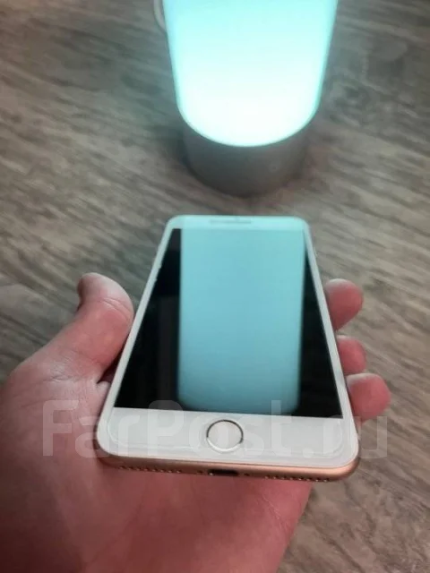 Apple iPhone 8 Plus. �/�, 64 ��, ������� ����