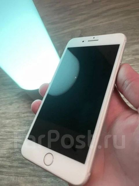 Apple iPhone 8 Plus. �/�, 64 ��, ����������� ����