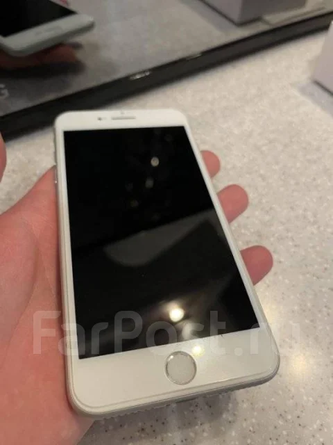 Apple iPhone 8 Plus. �/�, 64 ��, ����������� ����