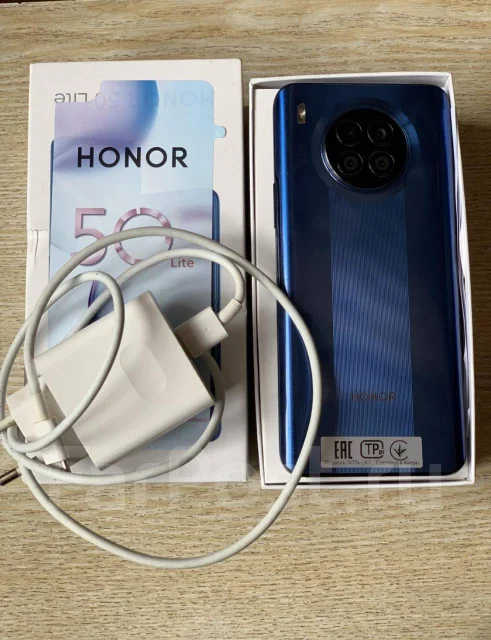 Honor 50 Lite. �/�, 128 ��, �����, 3G, 4G LTE, NFC ����