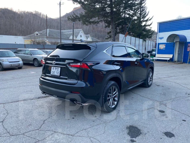 Lexus NX200t. �������, ��������, 2.0 (238��.�.), ������, 79����. �� ����