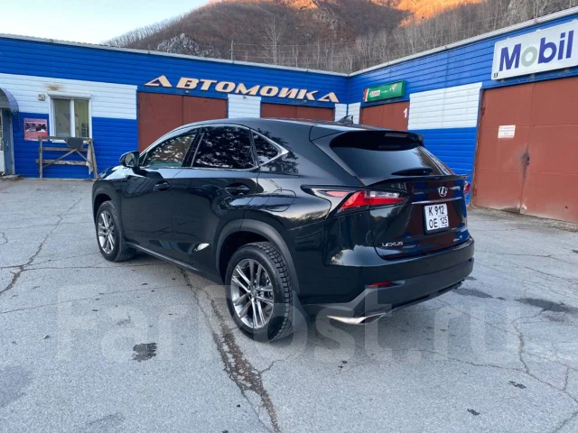 Lexus NX200t. �������, ��������, 2.0 (238��.�.), ������, 79����. �� ����
