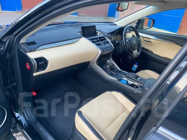 Lexus NX200t. �������, ��������, 2.0 (238��.�.), ������, 79����. �� ����