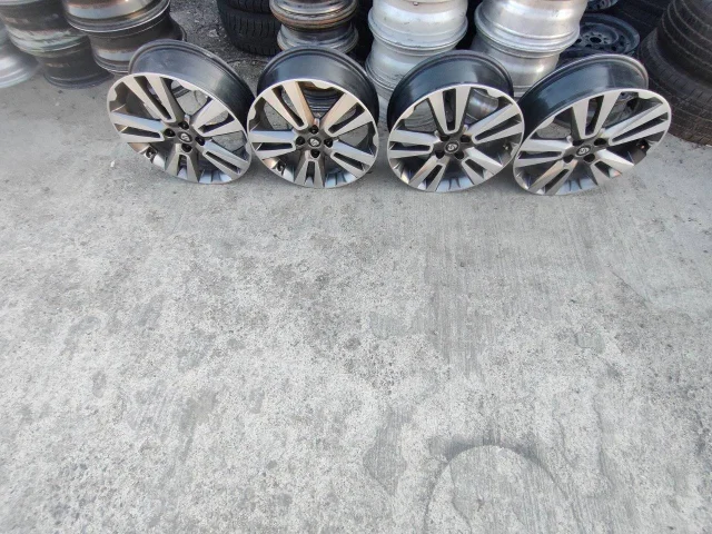 Mayors. 7.0x17", 4x100, ET45, �� 67���. ����