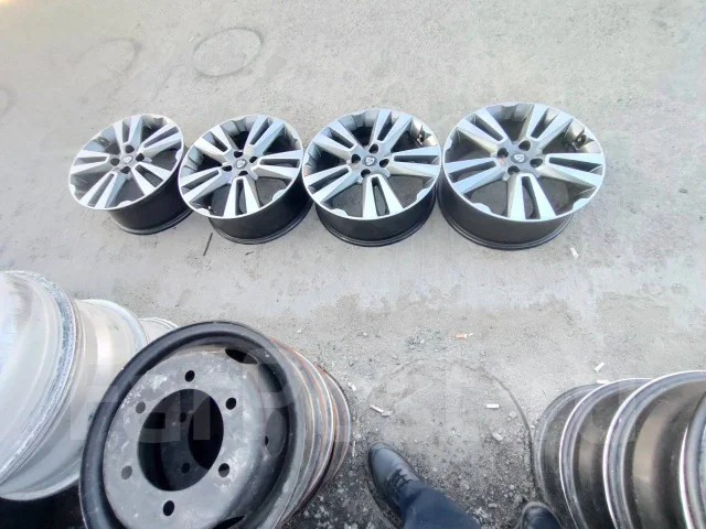 Mayors. 7.0x17", 4x100, ET45, �� 67���. ����