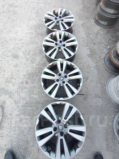Mayors. 7.0x17", 4x100, ET45, �� 67���. ����