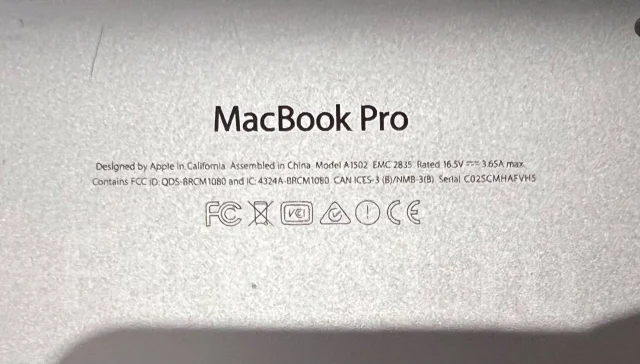Apple MacBook Pro 13 2015 Early. 13", 2,7����, ��� 8 ��, ���� 256���, WiFi: 1, Bluetooth: 1, ����������� �� 3��. ����