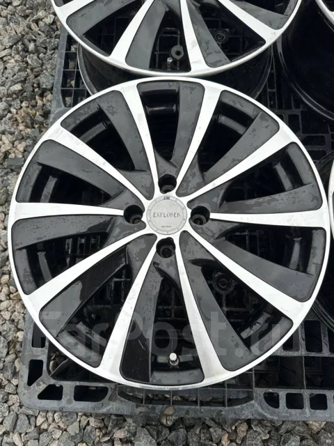 Hot Stuff Stich Explorer. 7.0x17", 4x100, ET45, �� 66,1���. ����