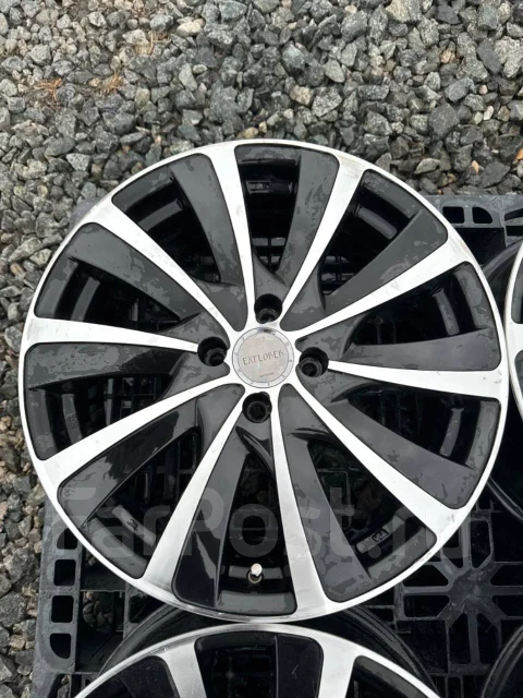 Hot Stuff Stich Explorer. 7.0x17", 4x100, ET45, �� 66,1���. ����