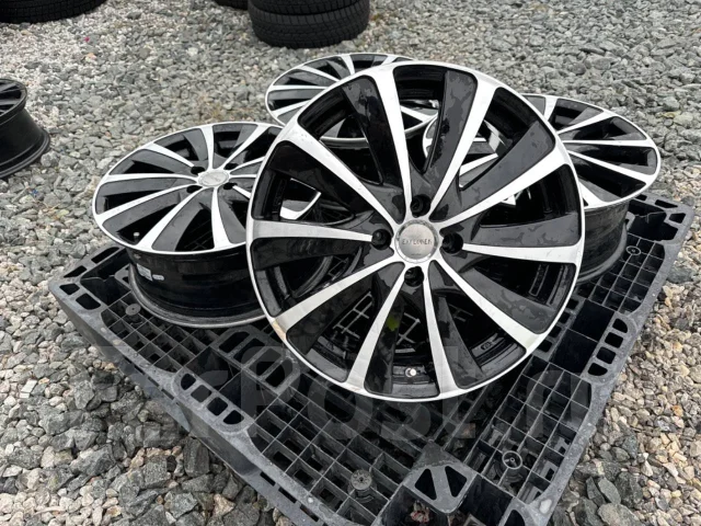 Hot Stuff Stich Explorer. 7.0x17", 4x100, ET45, �� 66,1���. ����