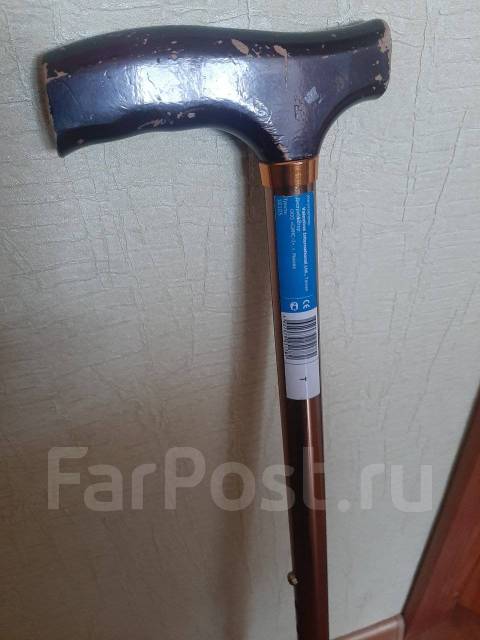 Медицинская трость, б/у, в наличии. Цена: 50₽ в Хабаровске