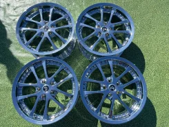 Stern. 8.5x18", 5x114.3, ET32, �� 70���. ����
