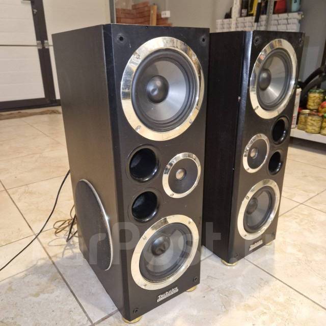 Активная акустика Technics, б/у, в наличии. Цена: 1 000₽ в Уссурийске