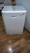 Indesit ����