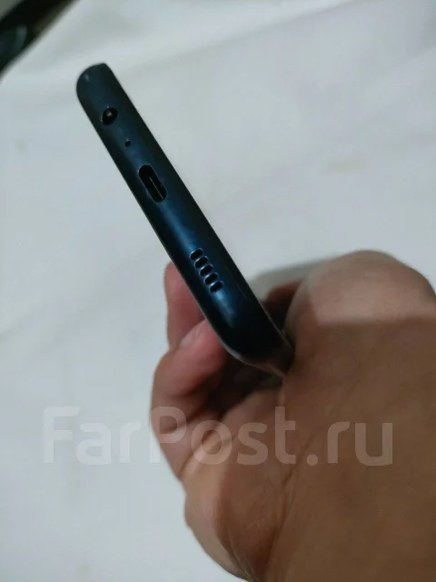 Samsung Galaxy M12. �/�, 64 ��, �����, 3G, 4G LTE, Dual-SIM, NFC ����