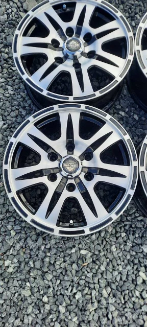 Hot Stuff Mad Cross. 6.5x16", 6x139.7, ET38 ����