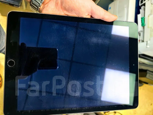 Apple iPad Air 2. ������ 16 �� ����
