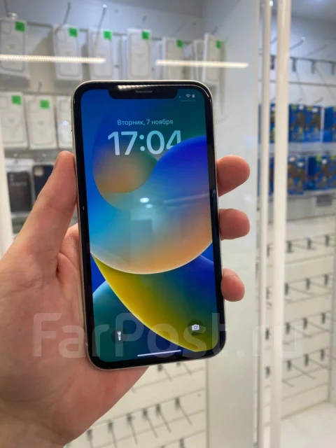 Apple iPhone Xr. �/�, 64 ��, �����, 3G, 4G LTE, NFC ����