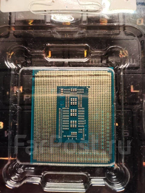 Intel Core i7-13700KF ����
