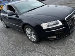 Audi A8. WAUZZZ4E18N007736, BVJ ����